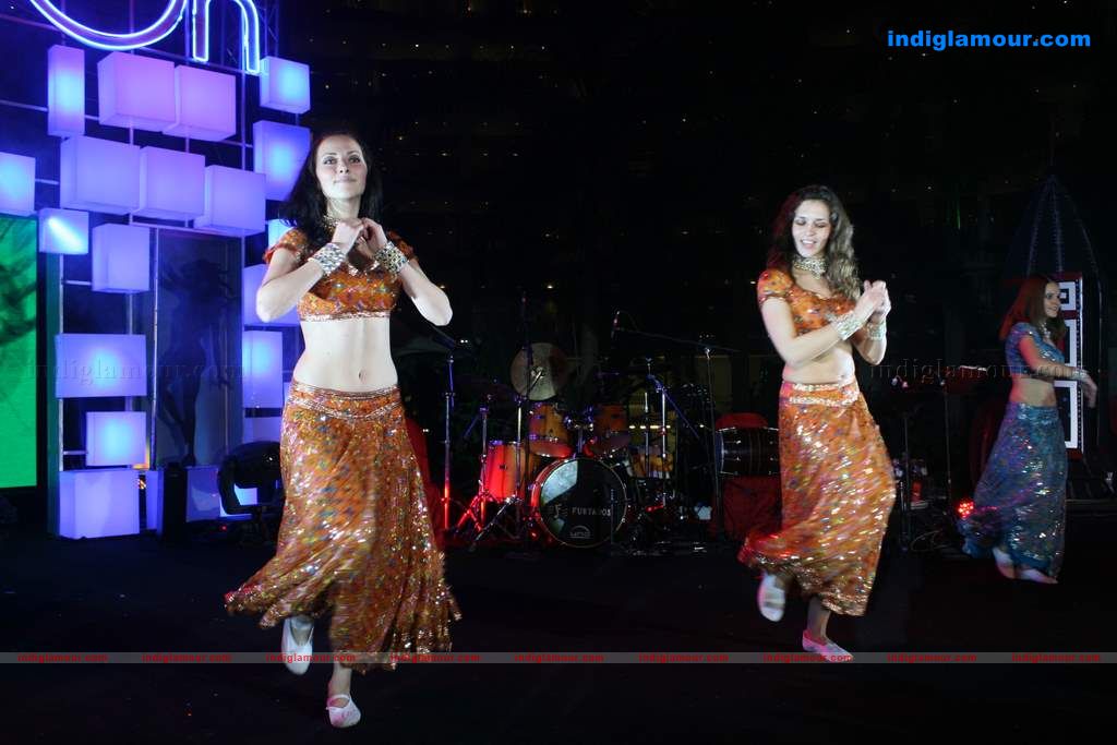 Mallika Sherawat and Mugdha perform at Sahara Star's Seduction 2011 Event hd photo