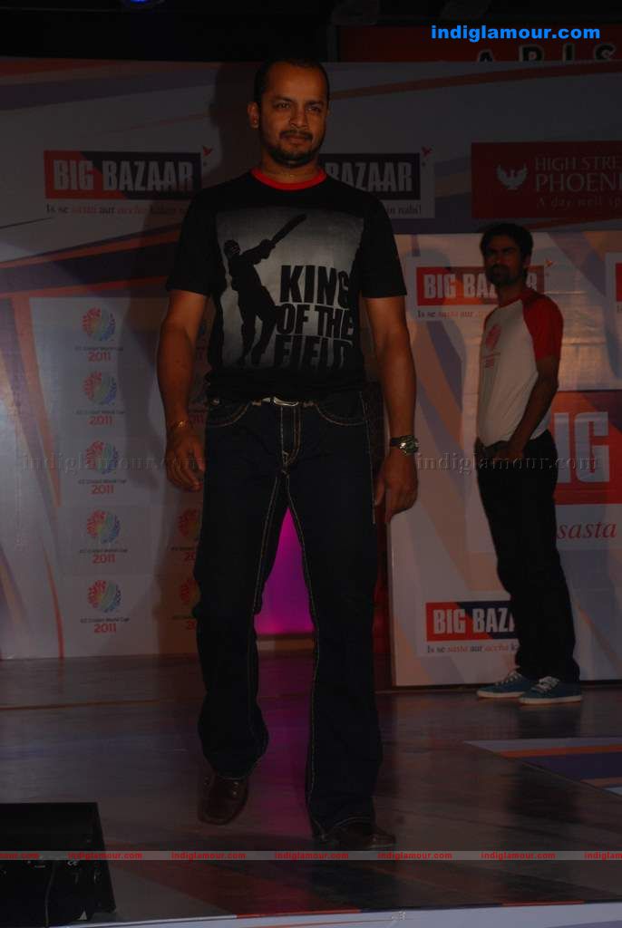 Asin at Big Bazaar Event hd photo