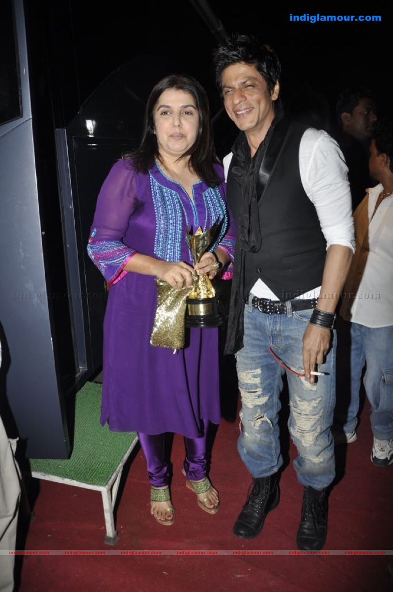 Shahrukh, BigB, Aishwarya, Priyanka and Katrina at Apsara Awards nite Event hd photo