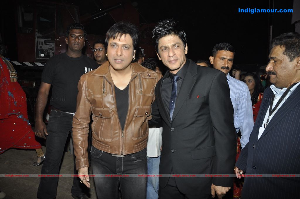 Shahrukh, BigB, Aishwarya, Priyanka and Katrina at Apsara Awards nite Event hd photo