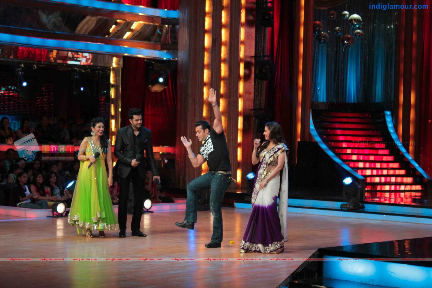 Salman Khan Katrina At Jhalak Dikhla Jaa Sets Event hd photo