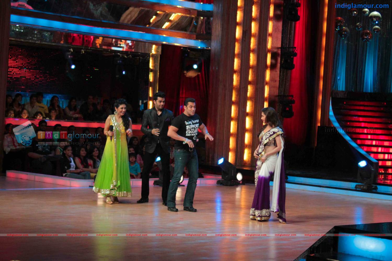 Salman Khan Katrina At Jhalak Dikhla Jaa Sets Event hd photo