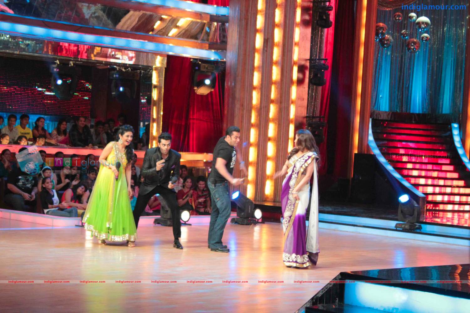 Salman Khan Katrina At Jhalak Dikhla Jaa Sets Event hd photo