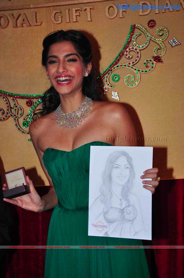 IIJW BETI By Gitanjali In Association With Gr8 Event hd photo