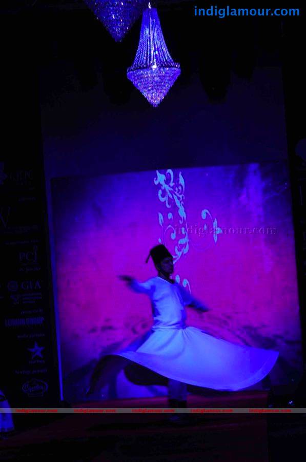 IIJW BETI By Gitanjali In Association With Gr8 Event hd photo