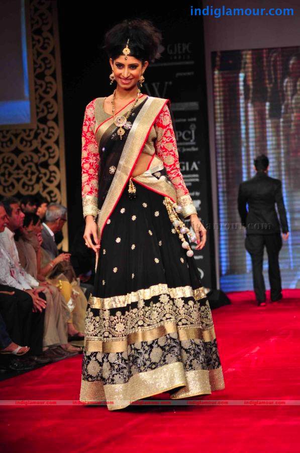 IIJW BETI By Gitanjali In Association With Gr8 Event hd photo