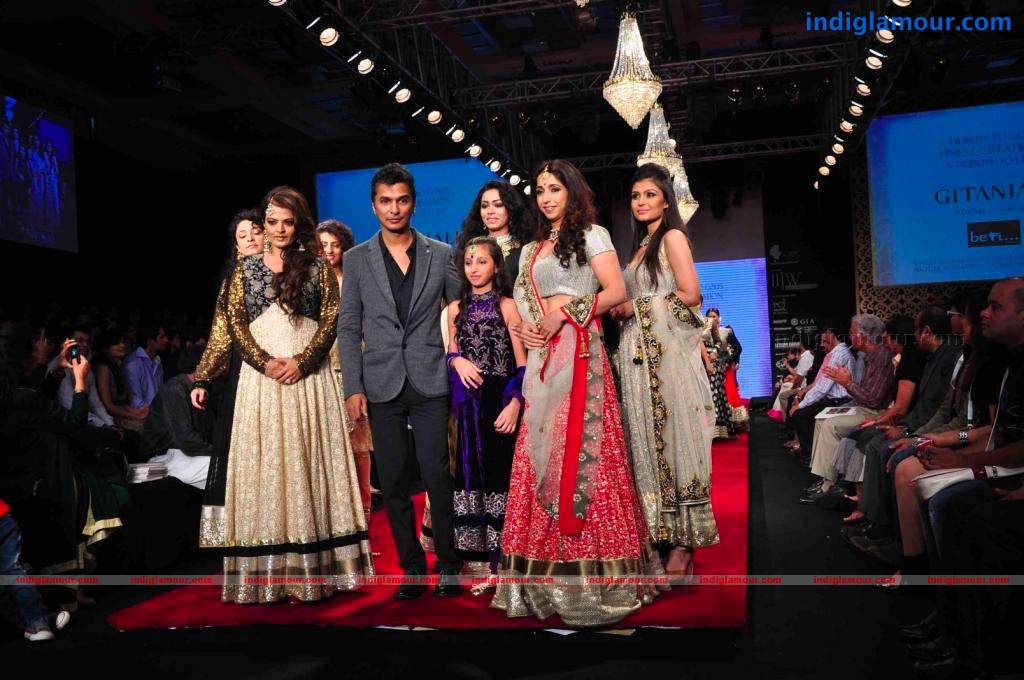 IIJW BETI By Gitanjali In Association With Gr8 Event hd photo