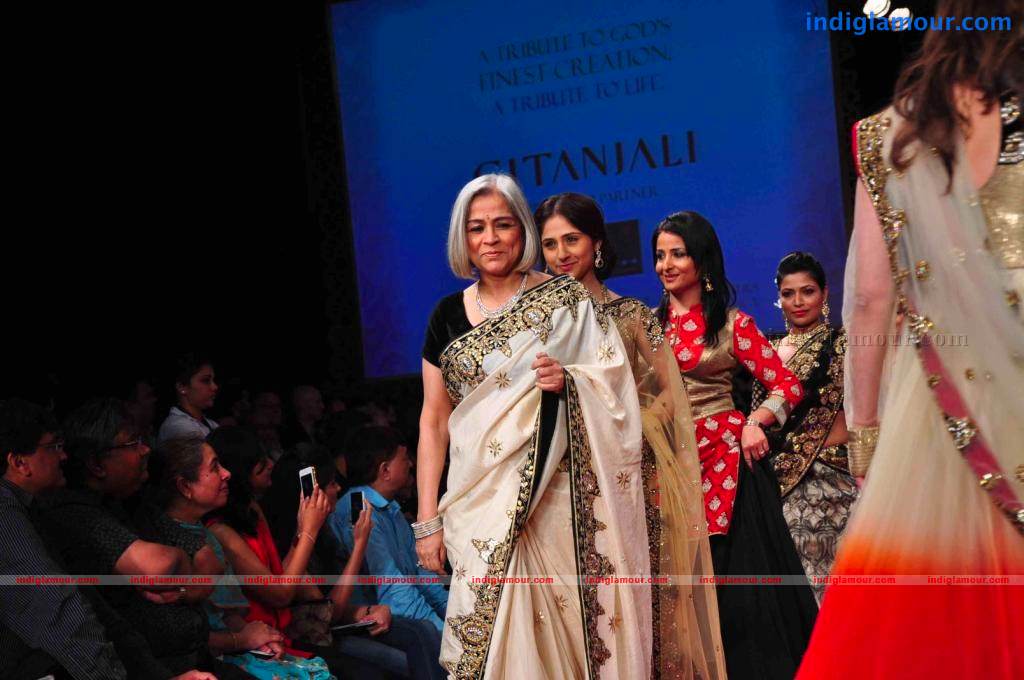 IIJW BETI By Gitanjali In Association With Gr8 Event hd photo