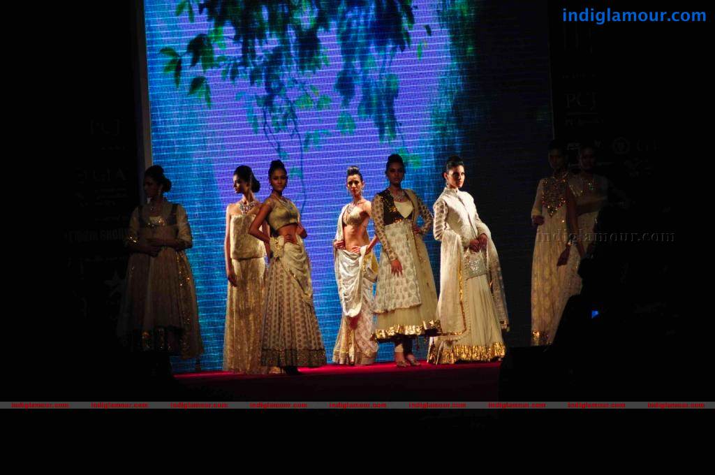 IIJW BETI By Gitanjali In Association With Gr8 Event hd photo