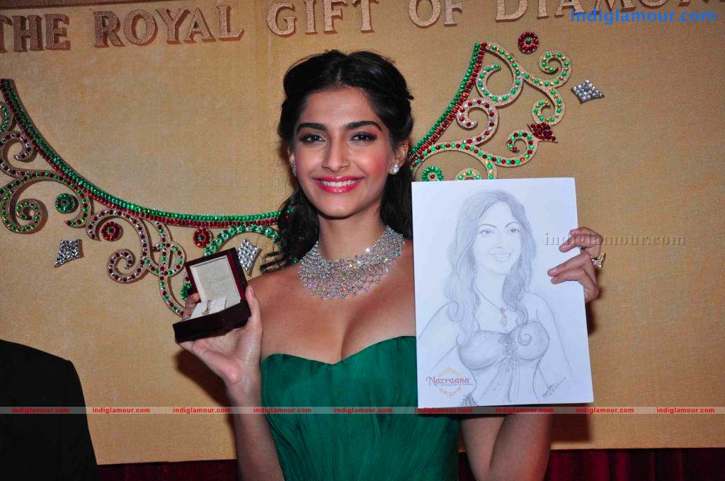 IIJW BETI By Gitanjali In Association With Gr8 Event hd photo