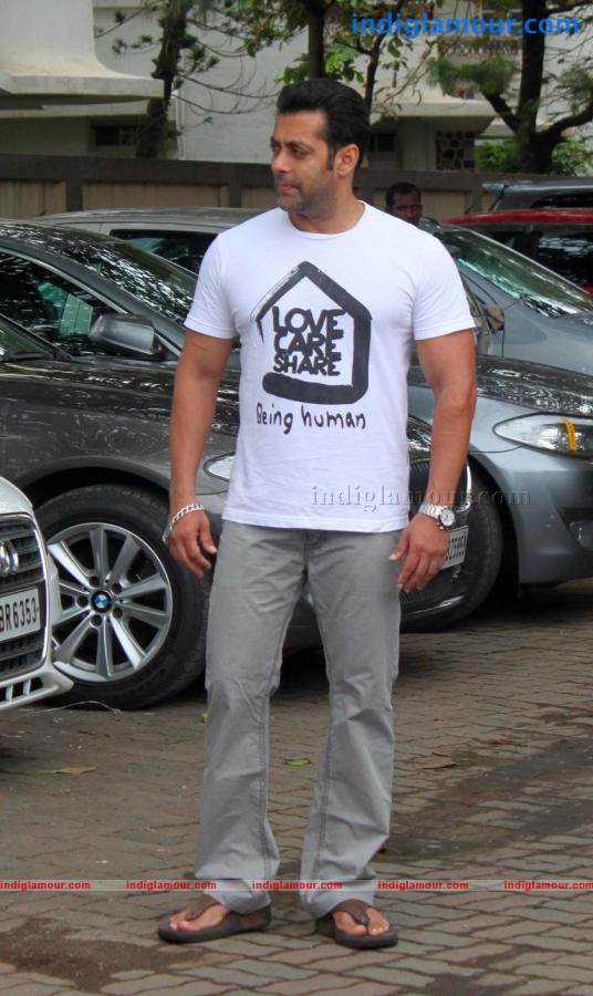 Salman Khan Wished To Fans On Eid Event hd photo