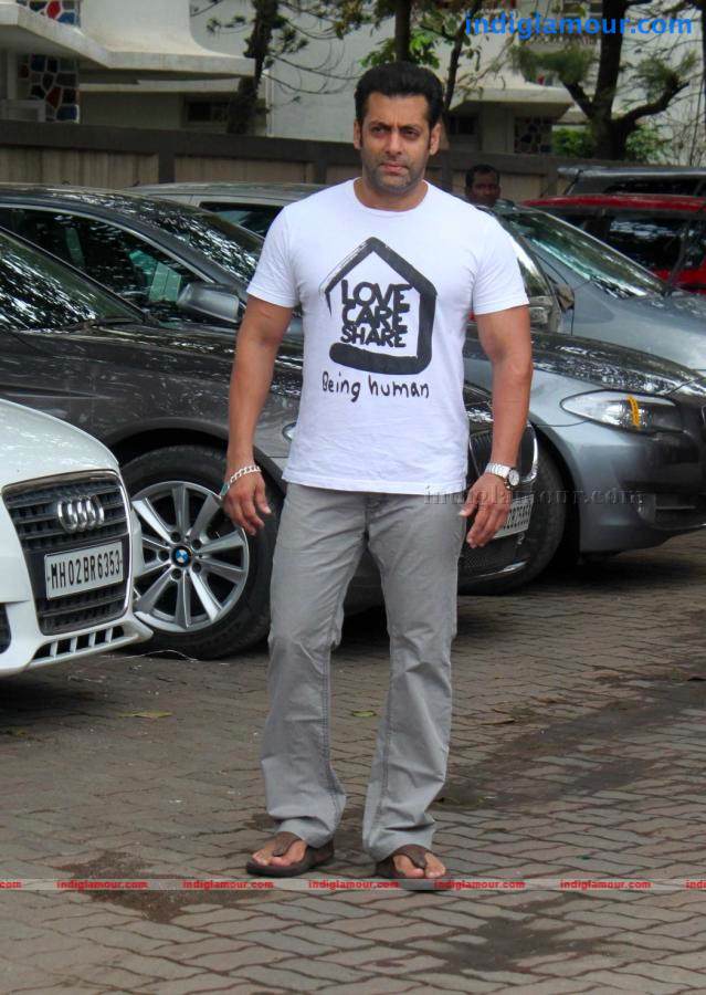 Salman Khan Wished To Fans On Eid Event hd photo