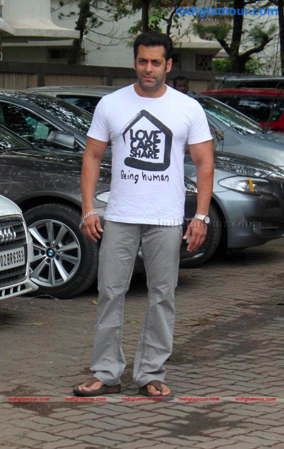 Salman Khan Wished To Fans On Eid Event hd photo