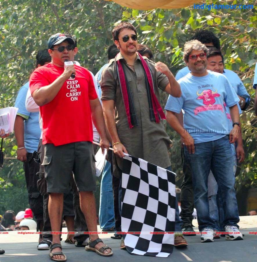 Imran Khan At Red Bull Soapbox Race 2012 Event hd photo