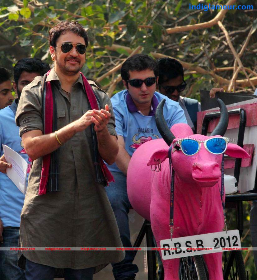 Imran Khan At Red Bull Soapbox Race 2012 Event hd photo