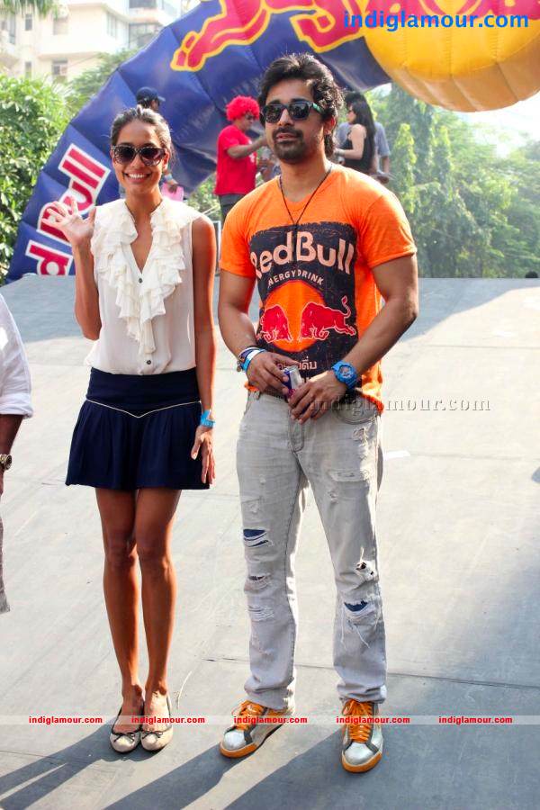 Imran Khan At Red Bull Soapbox Race 2012 Event hd photo