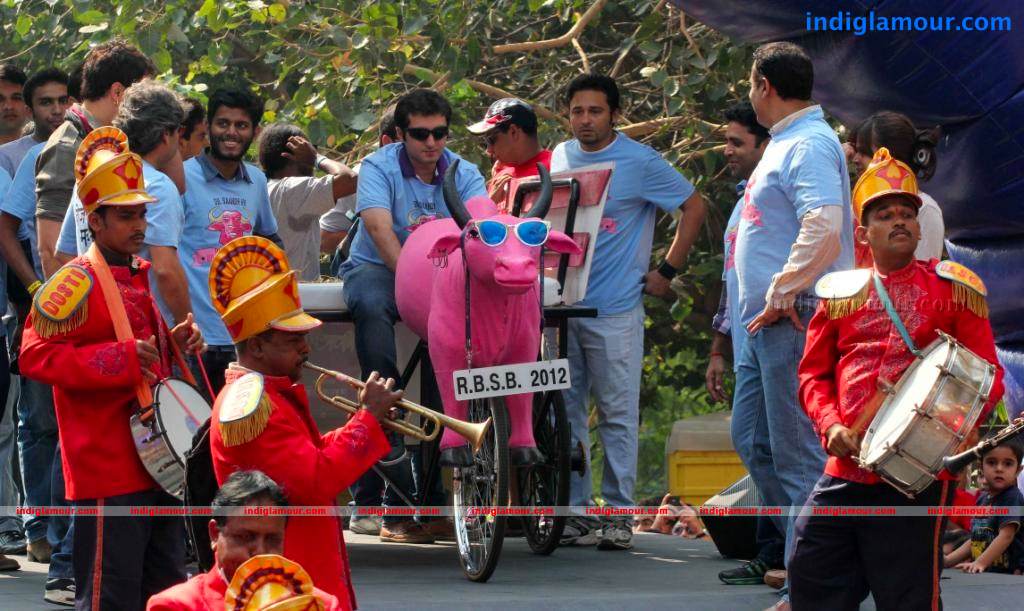 Imran Khan At Red Bull Soapbox Race 2012 Event hd photo