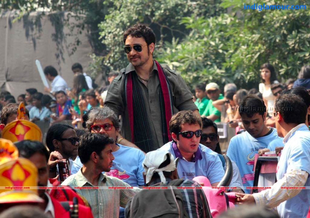 Imran Khan At Red Bull Soapbox Race 2012 Event hd photo