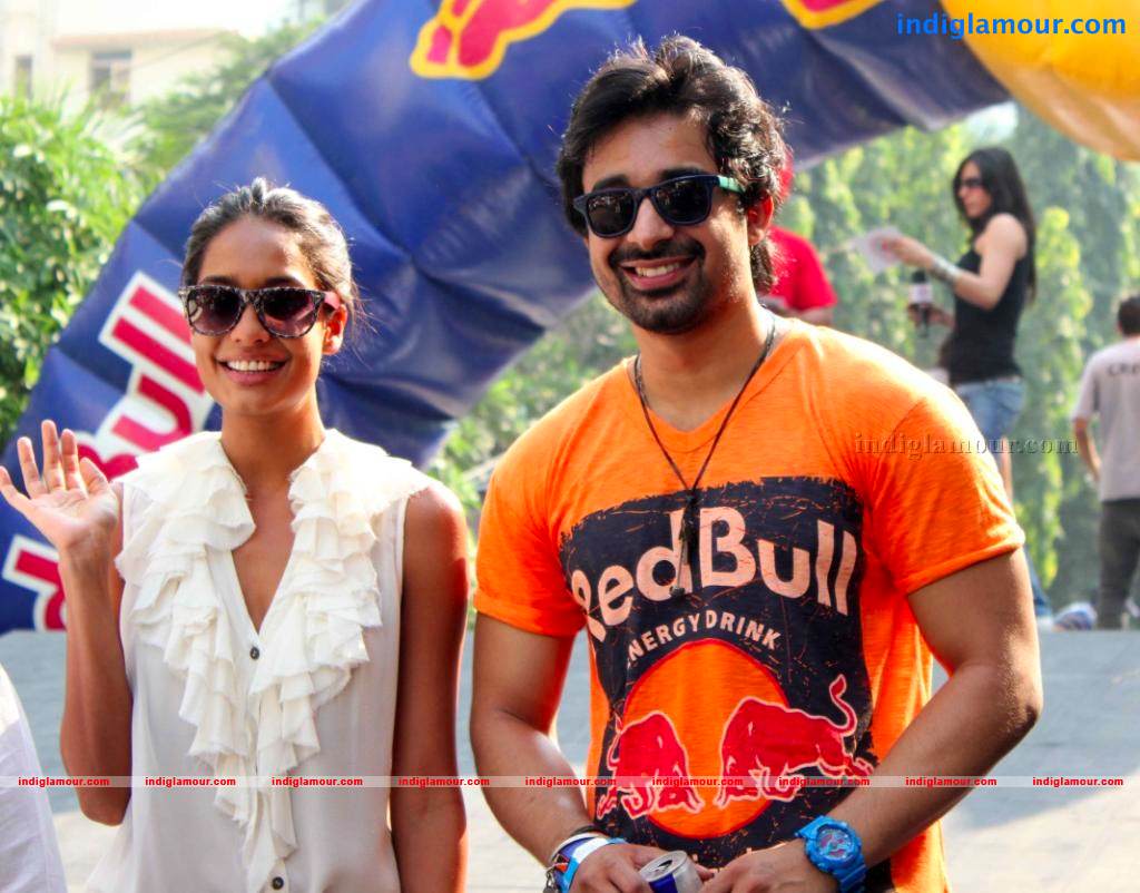 Imran Khan At Red Bull Soapbox Race 2012 Event hd photo