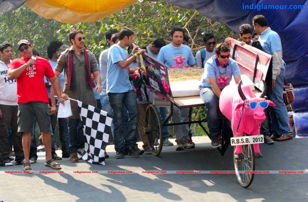 Imran Khan At Red Bull Soapbox Race 2012 Event hd photo