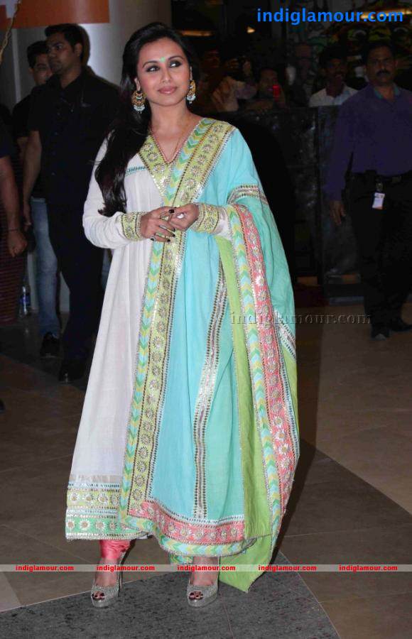 Talaash Movie Premier Show Event hd photo