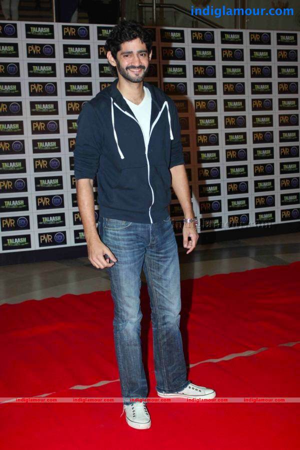 Talaash Movie Premier Show Event hd photo