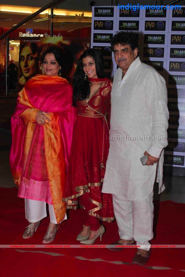 Talaash Movie Premier Show Event hd photo