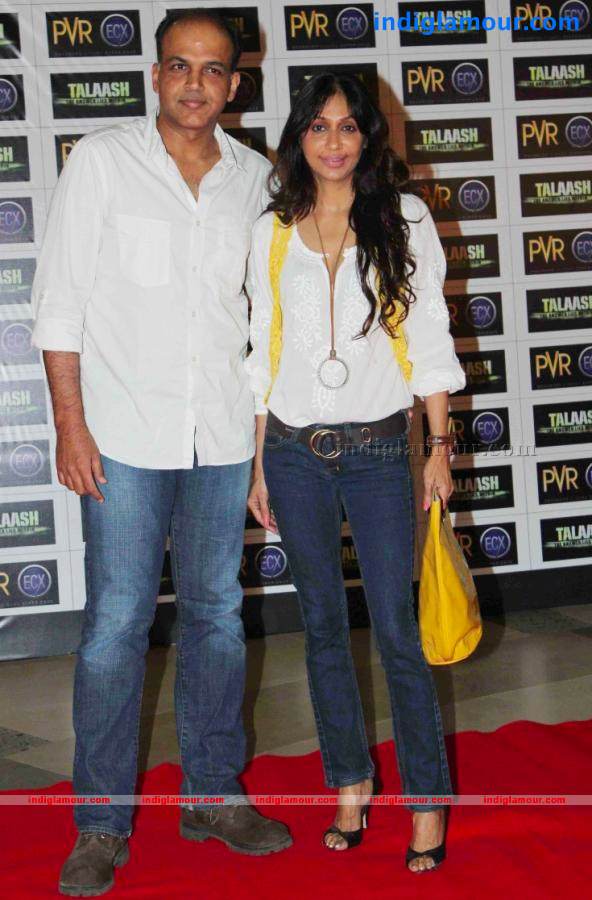 Talaash Movie Premier Show Event hd photo