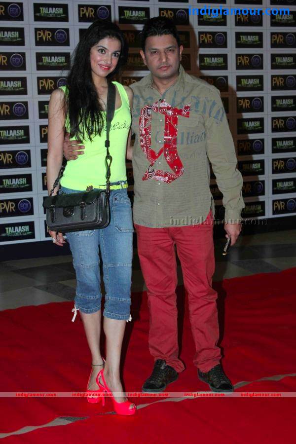 Talaash Movie Premier Show Event hd photo