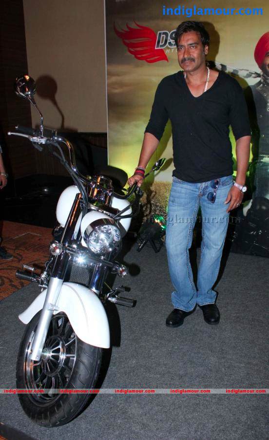 DSK Announces The Winner Of Picture Dekho Bike Jeeto Contest Event hd photo