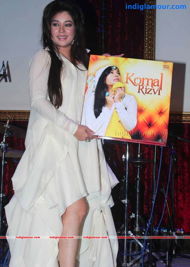 Pakistan Singer Komal Rizvi's Album Launch Event hd photo