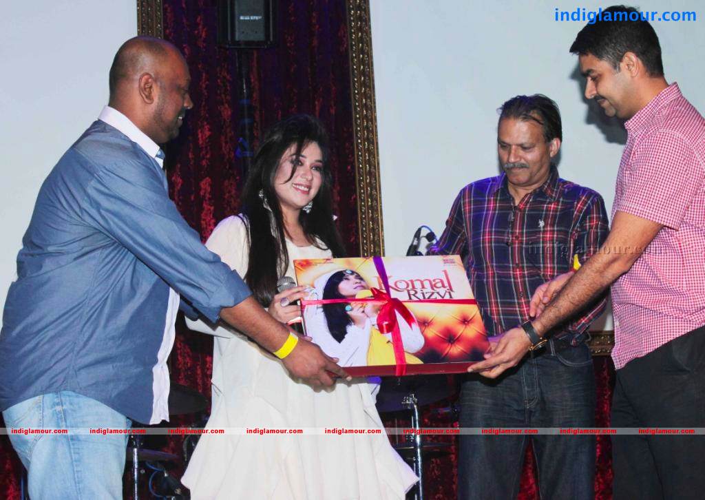 Pakistan Singer Komal Rizvi's Album Launch Event hd photo