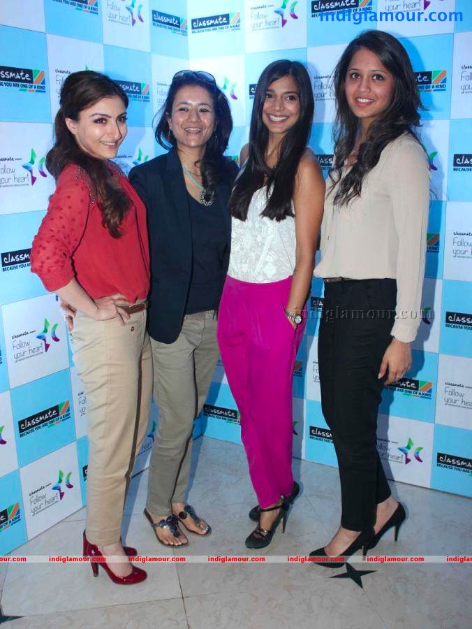 Soha Ali Khan At The 'Follow Your Heart' Event Event hd photo