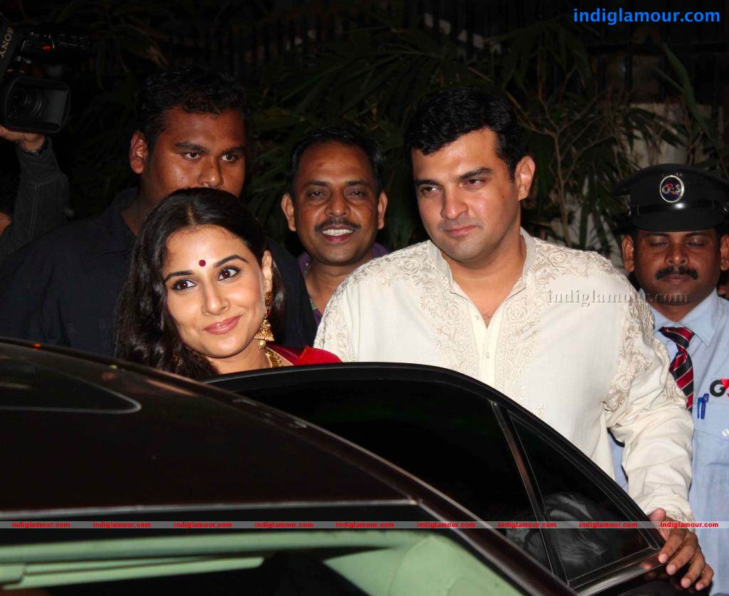 Vidya Balan And Siddharth Roy Kapur's Wedding Event hd photo