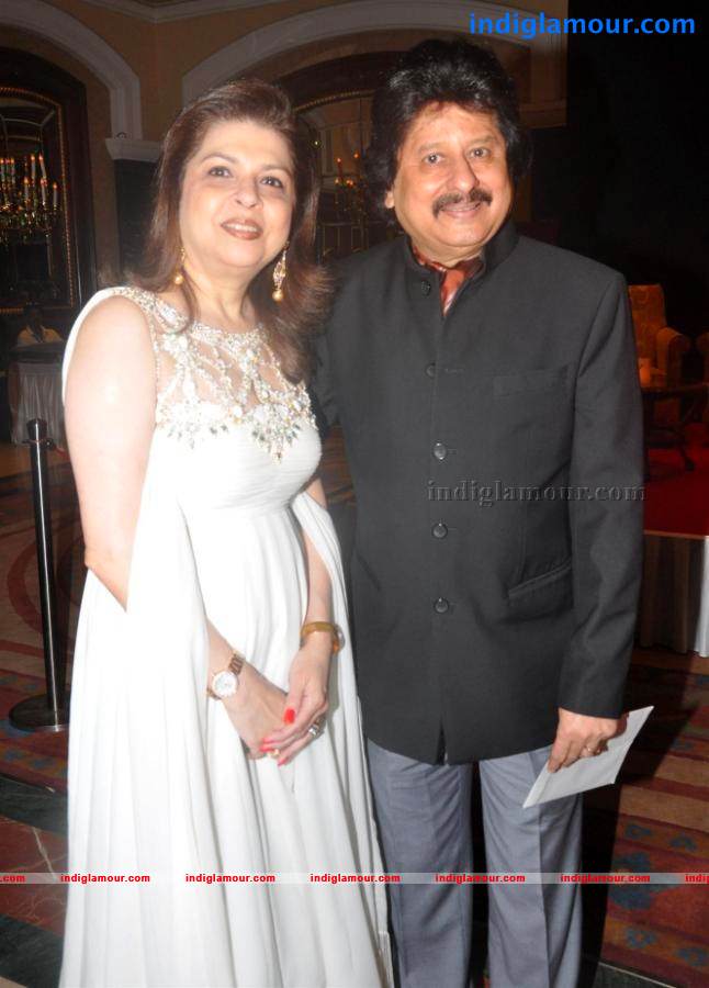 Book Release On Amjad Ali Khan father My Father Event hd photo