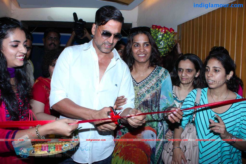 Akshay Kumar Launch The Upper Crust Show Photos Event hd photo