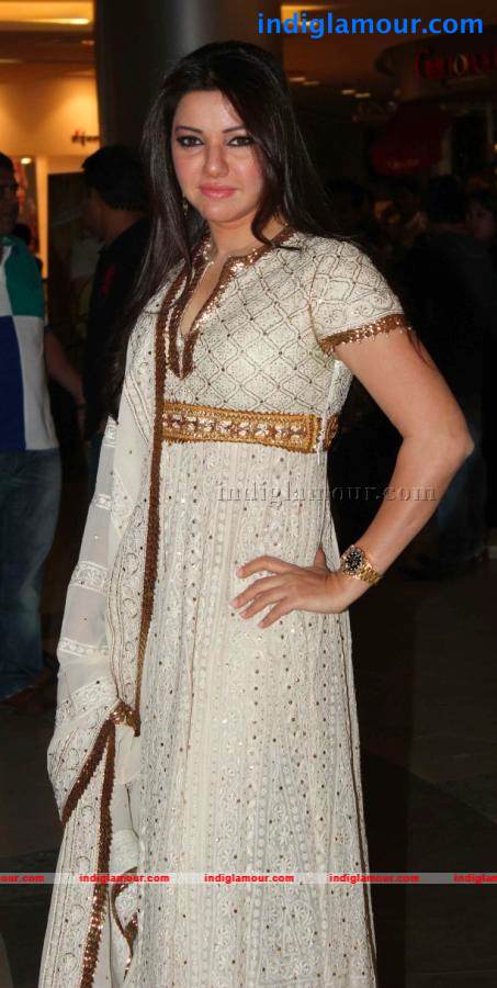 Bollywood Stars At Dabangg 2 Movie Premiere Show Event hd photo