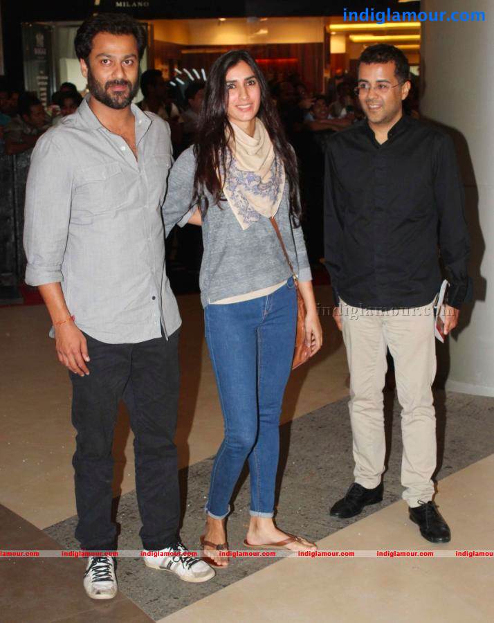 Bollywood Stars At Dabangg 2 Movie Premiere Show Event hd photo