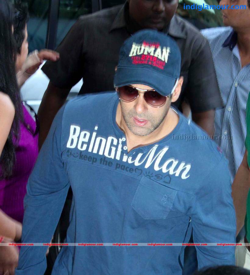 Salman And Sonakshi At Coffee Day Flavours Launch Event hd photo