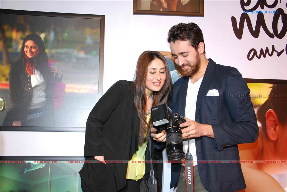 Kareena Imran Khan at Ek Main Aur Ekk Tu Photo Exhibition Event hd photo