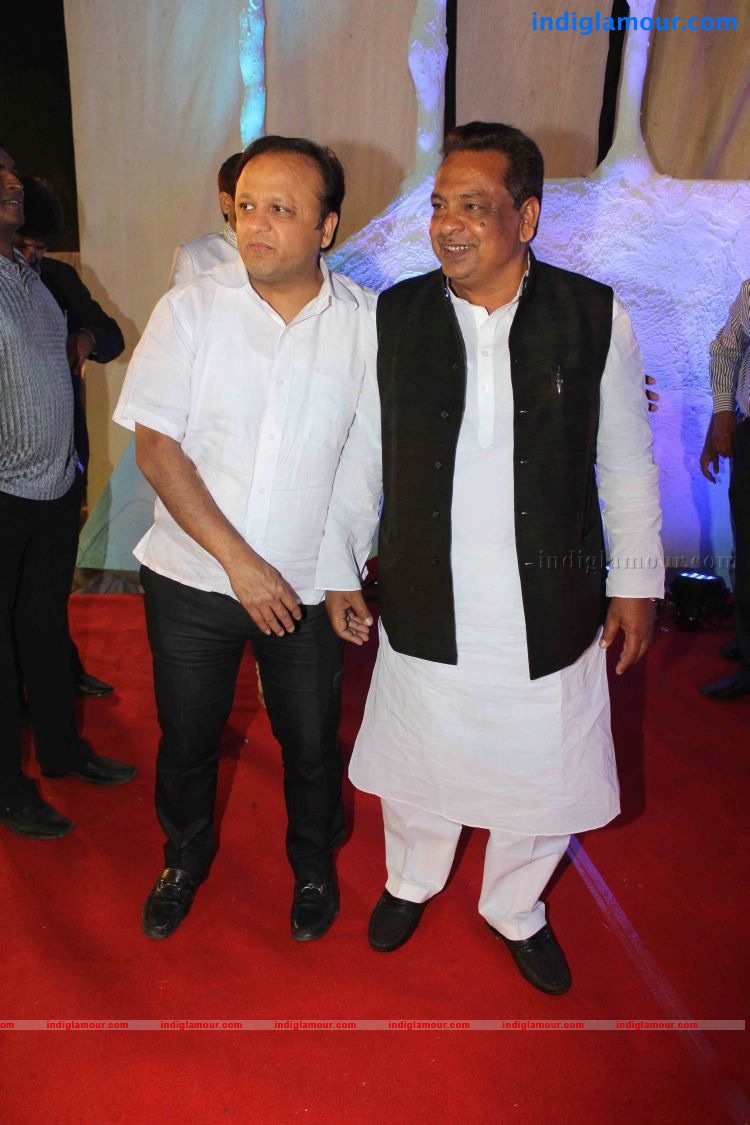 Bollywood Stars At Suhail and Sandiya Marraige Reception Event hd photo