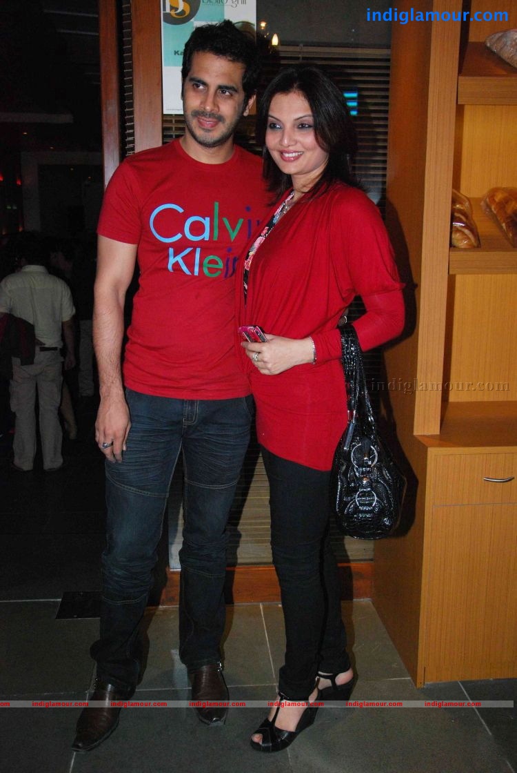 Kiran Bawa Lohri party Photos Event hd photo