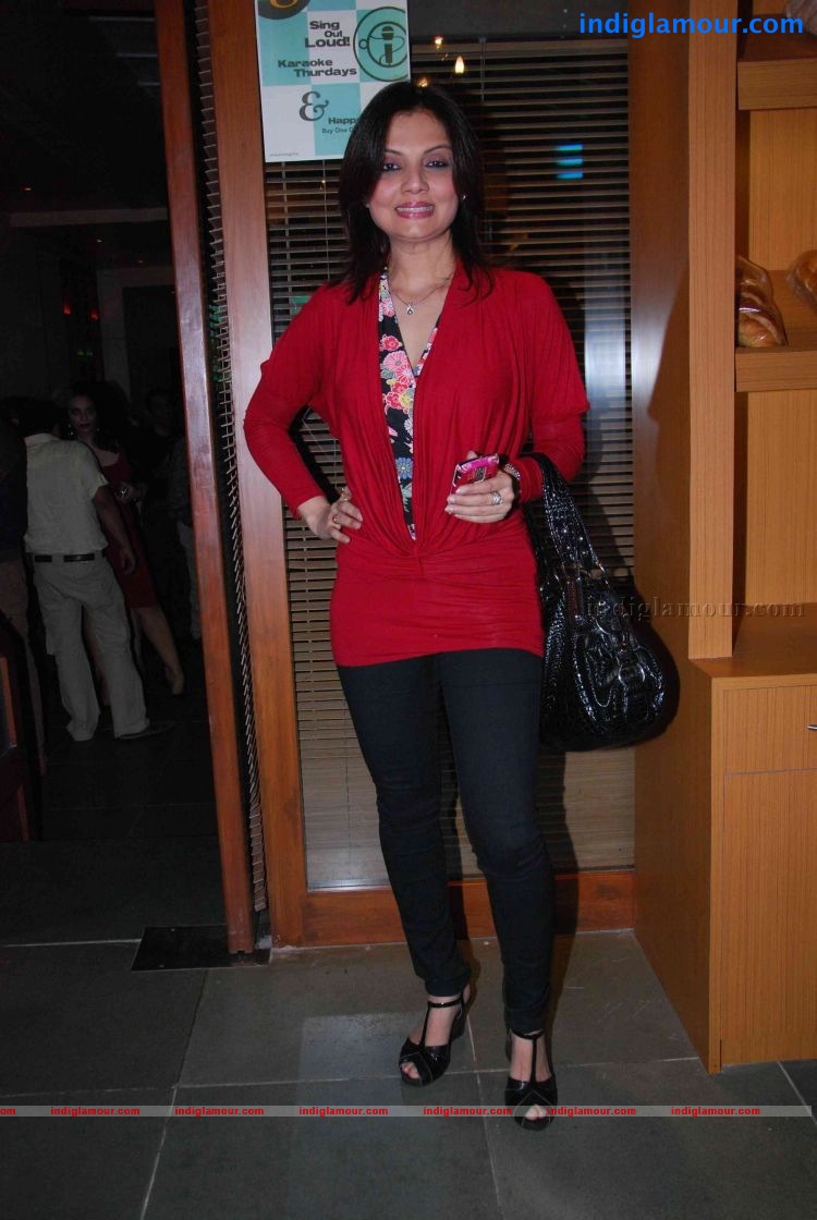 Kiran Bawa Lohri party Photos Event hd photo