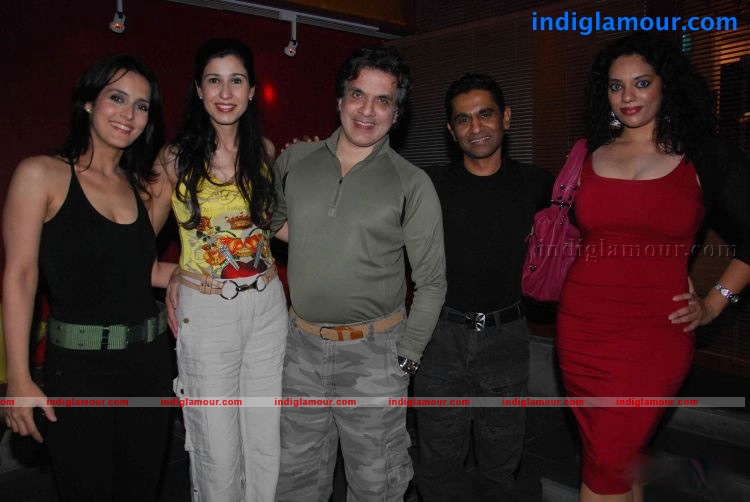 Kiran Bawa Lohri party Photos Event hd photo
