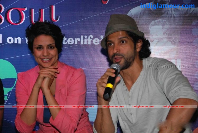Farhan Akhtar Gul Panag launches Wednesday Soul Novel Photos Event hd photo