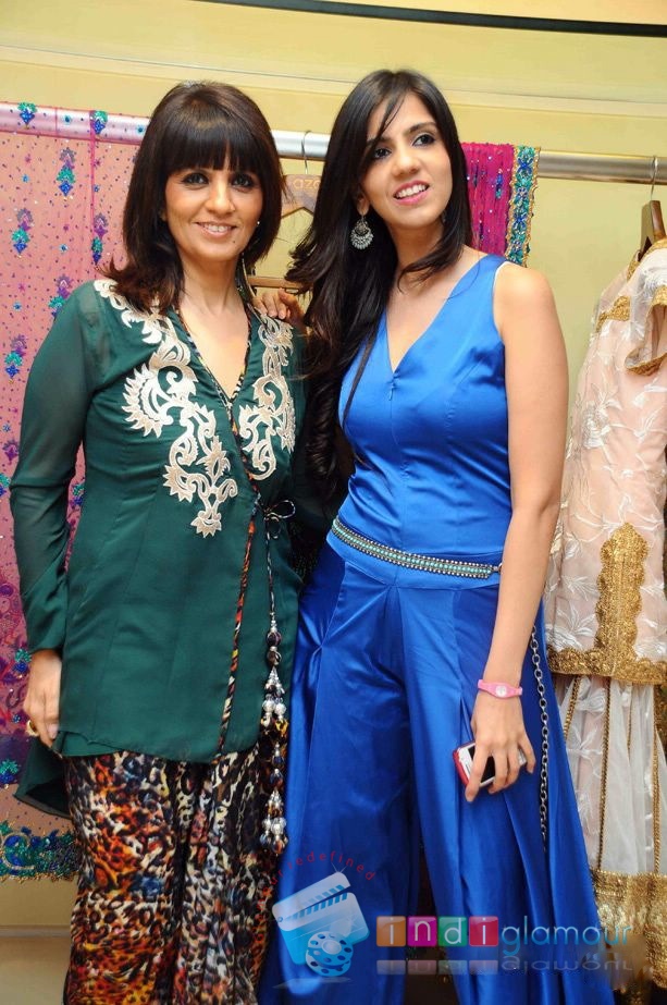 Genelia and Hrishitha Bhatt At Nishka Lulla Showcase Event hd photo