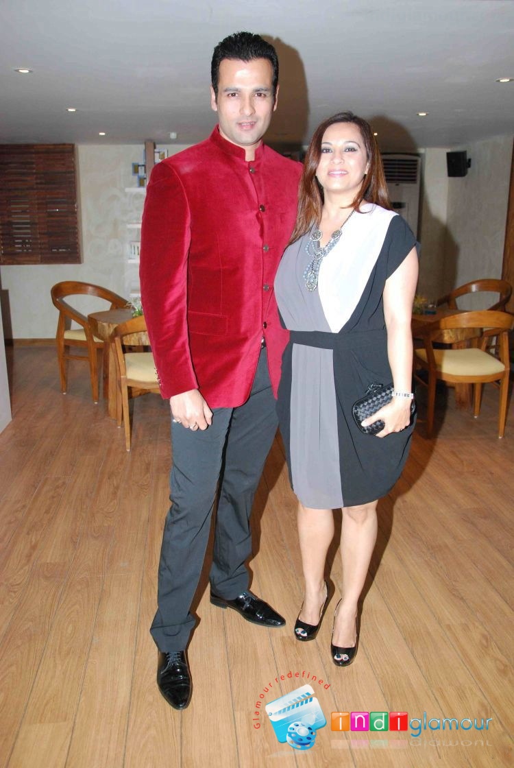 SHAUKEEN Movie Launch Photos Event hd photo