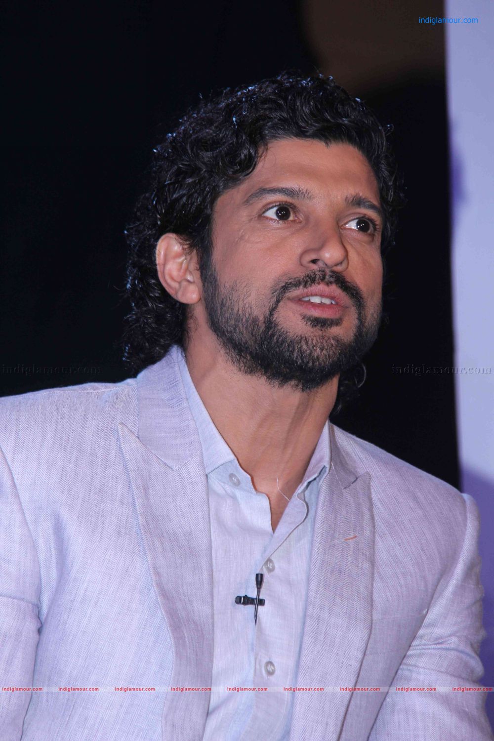 Farhan Akhtar Pressmeet Stills Event hd photo