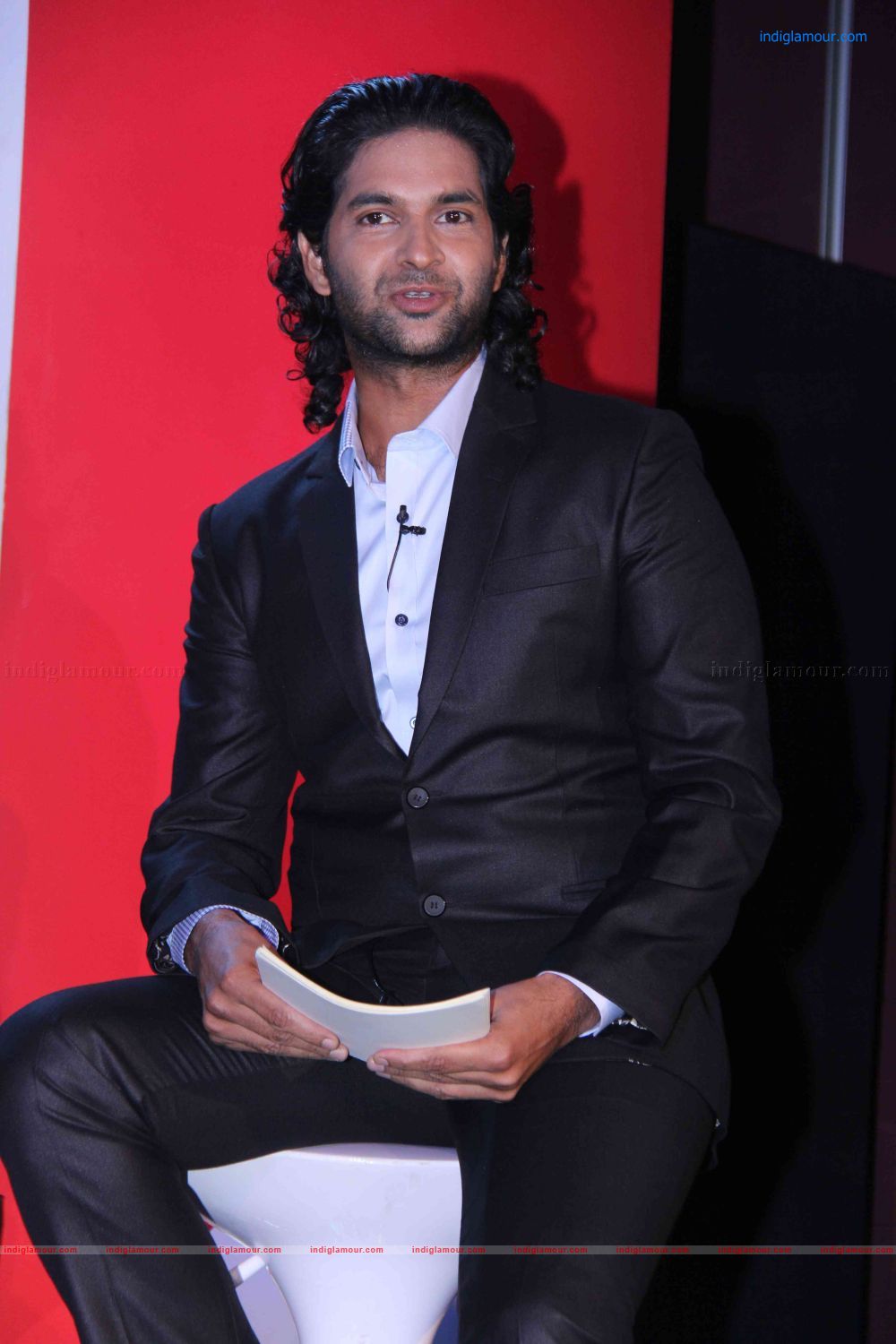 Farhan Akhtar Pressmeet Stills Event hd photo
