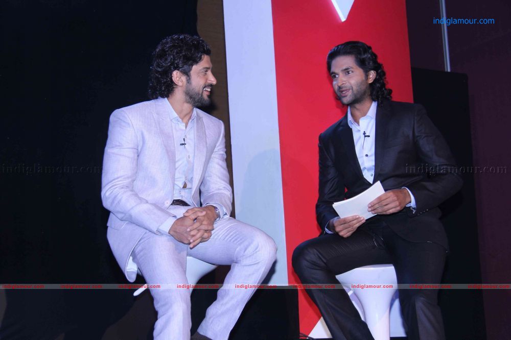 Farhan Akhtar Pressmeet Stills Event hd photo